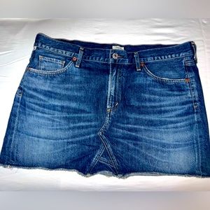 Jean mini skirt